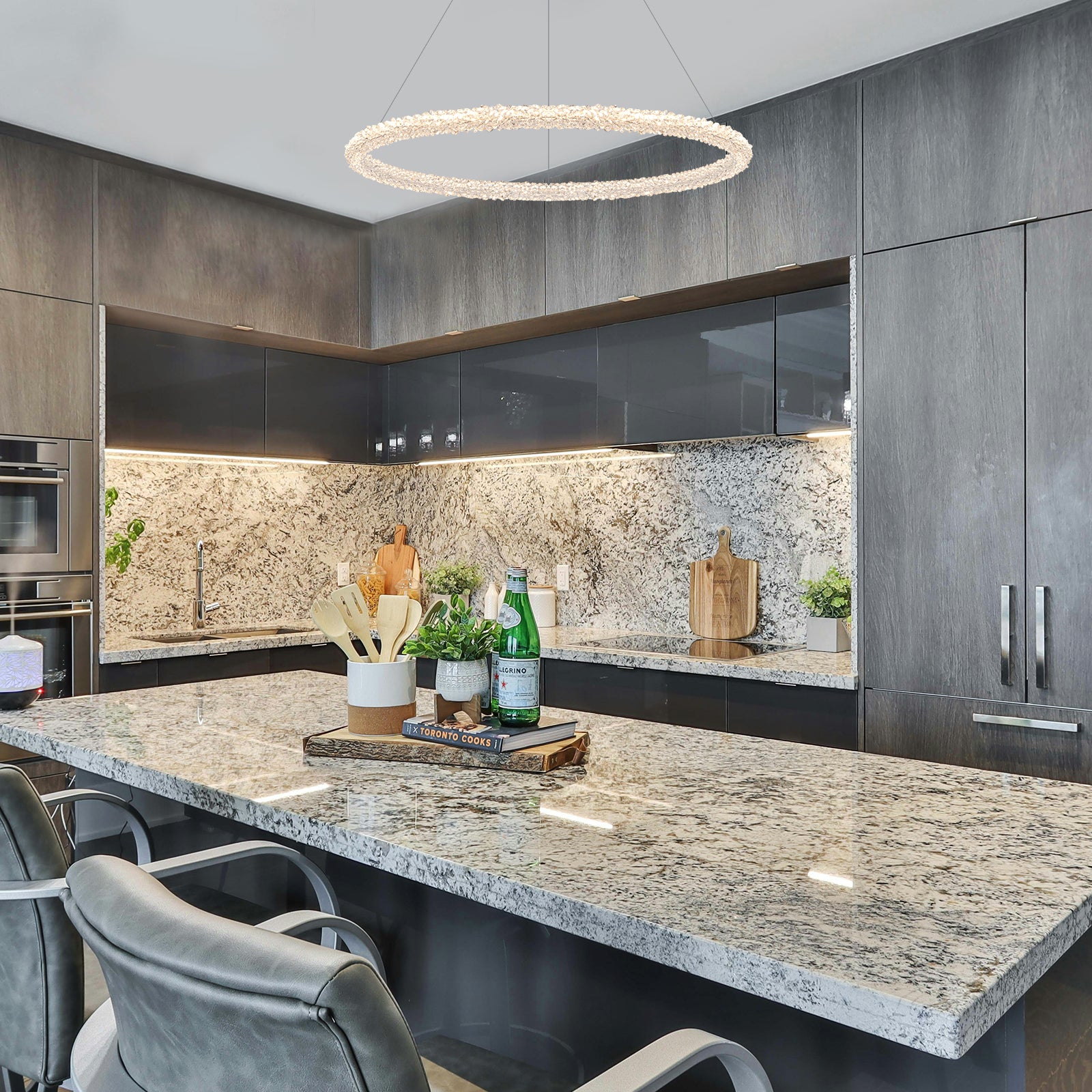 1-Light Modern Gold Metal Ring Crystal Integrated LED Pendant Light Dimmable Chandelier for Dining Room