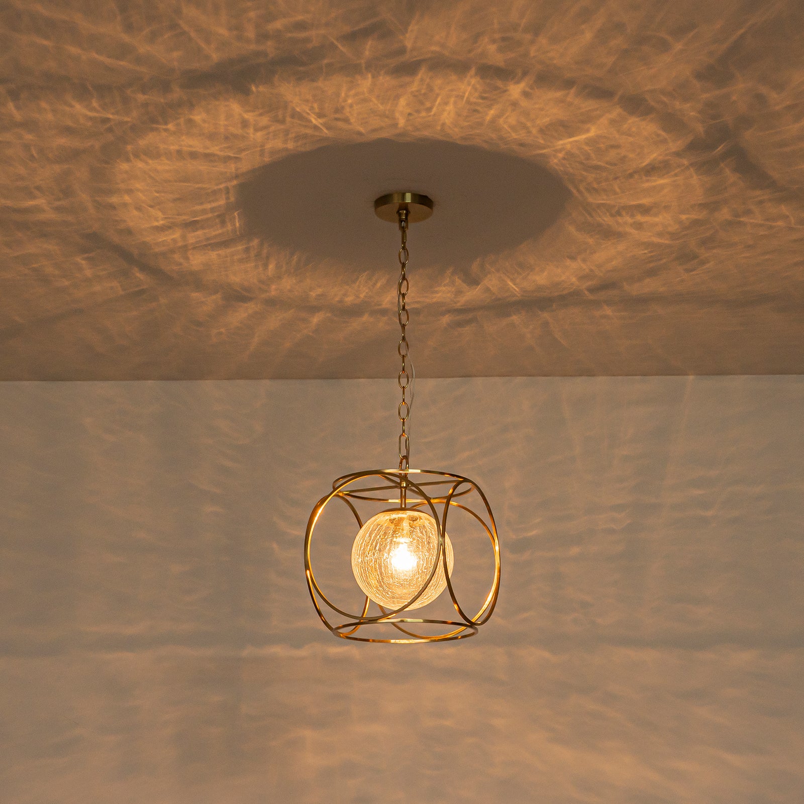 11.5 in. 1-Light Modern Copper Metal Pendant Light with Clear Crackle Globe Glass Shade for Kitchen Island, Dining Room