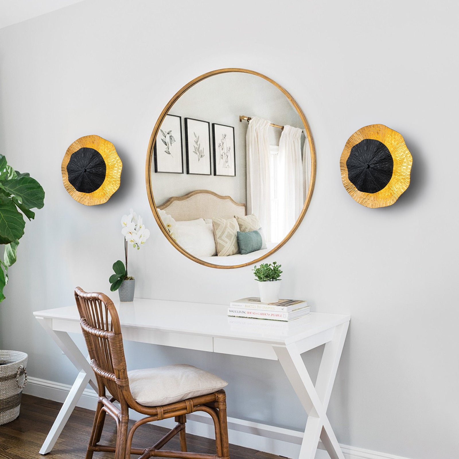 11.41 in. 13-Watt Matte Black and Gold Foil Round Dimmable Integrated LED Wall Sconce for Corridor