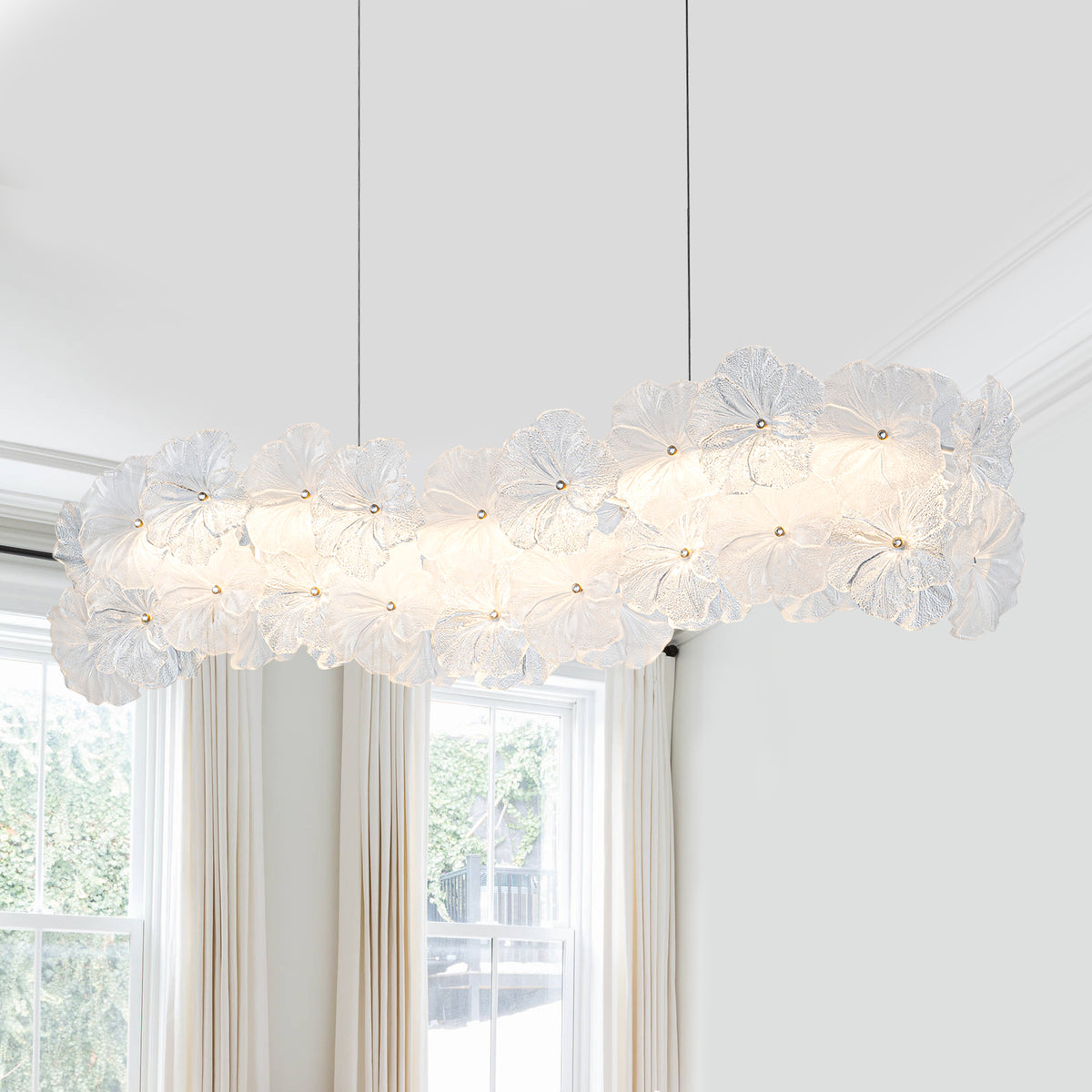 Linear LED Chandelier with Clear & Frosted Glass Petals Dimmable - product image 6 | Zenvolit