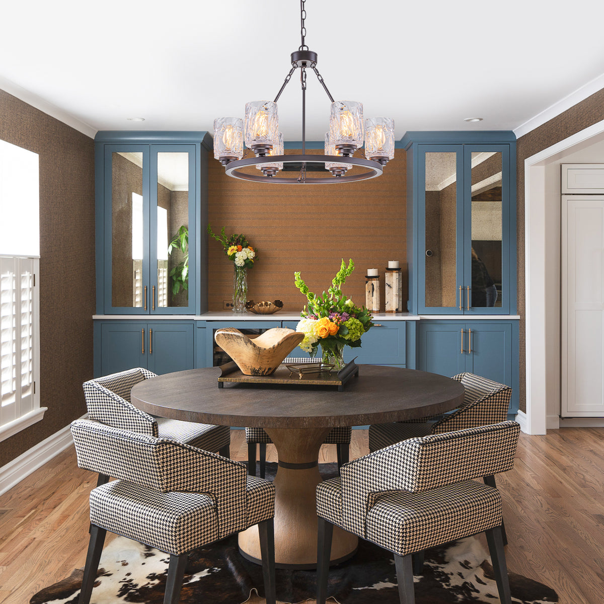 6-Light Modern Black Metal Chandelier with Textured Glass Shades - product image 9 | Zenvolit