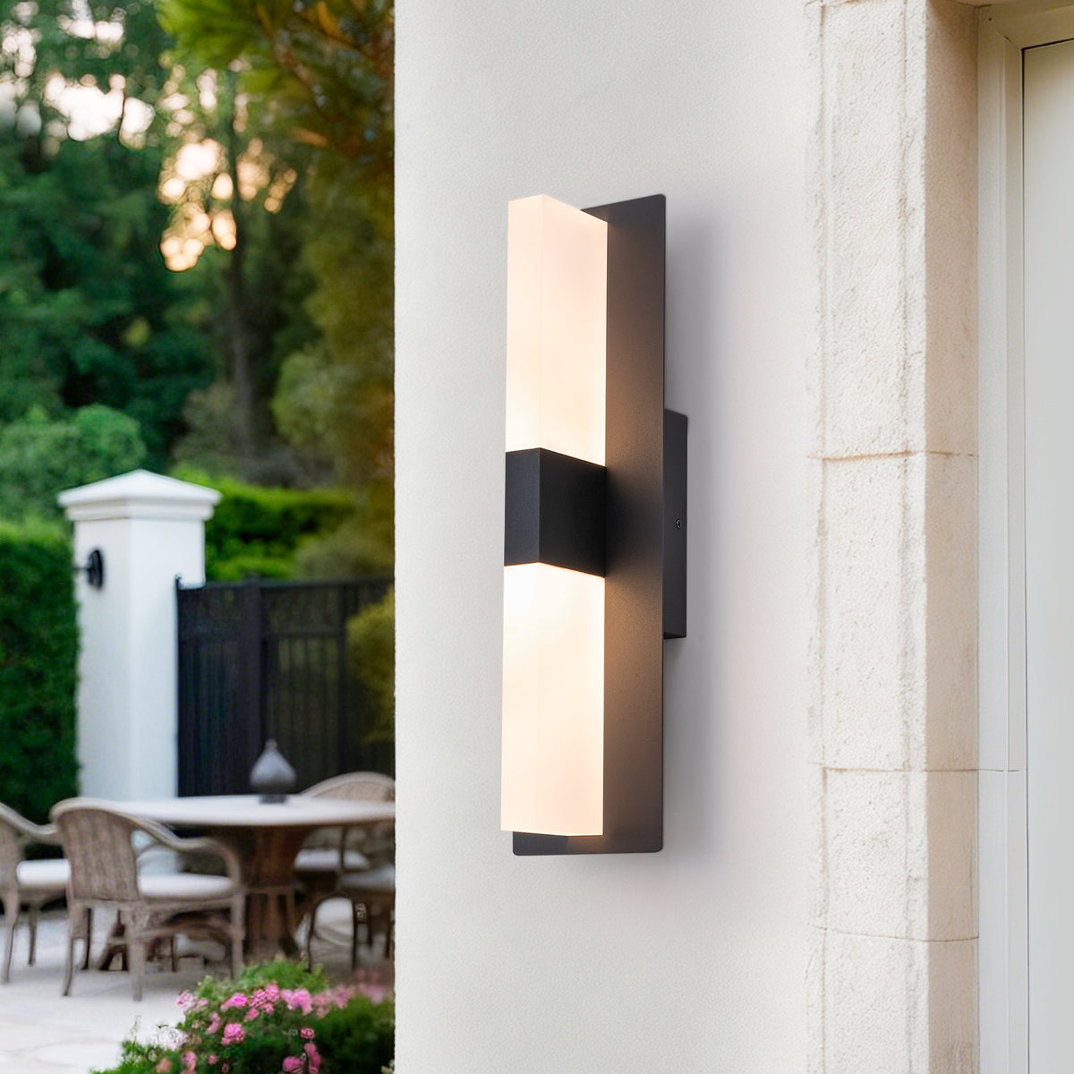 Dimmable LED Wall Sconce - Matte Black T-Shaped Frosted Acrylic - product image 1 | Zenvolit