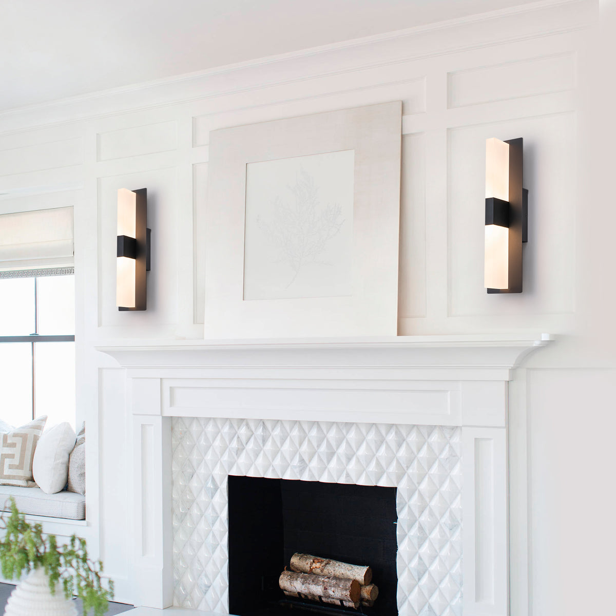 Dimmable LED Wall Sconce - Matte Black T-Shaped Frosted Acrylic - product image 2 | Zenvolit