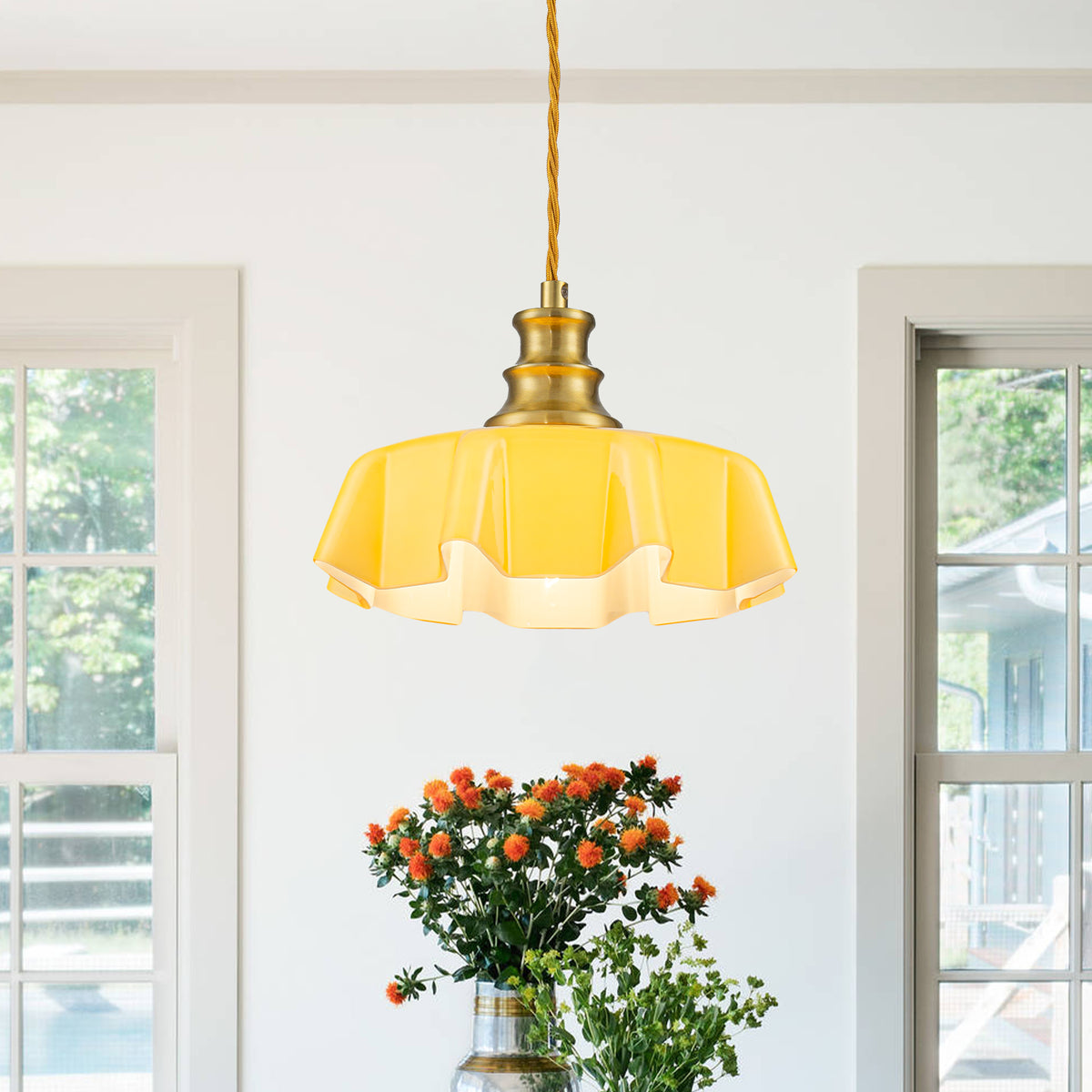 Yellow Ruffled Glass Gold Pendant Light for Kitchen Dinning room - product image 1 | Zenvolit