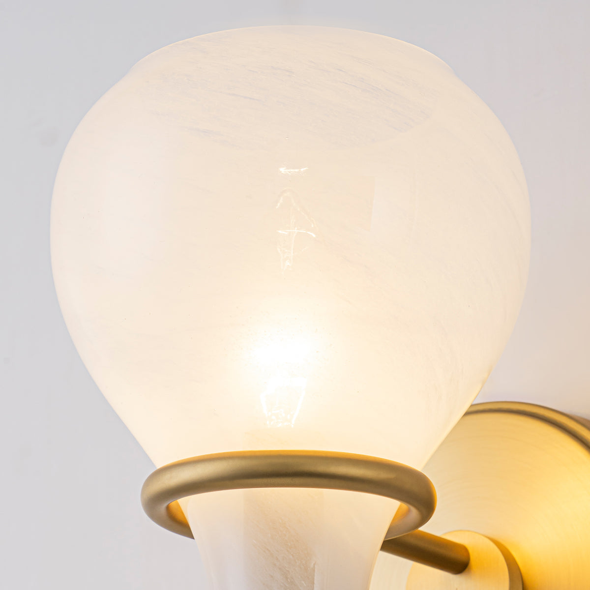 Modern Gold Vanity Light with Clouded Glass Bulb-Vase Shades Bathroom - product image 4 | Zenvolit