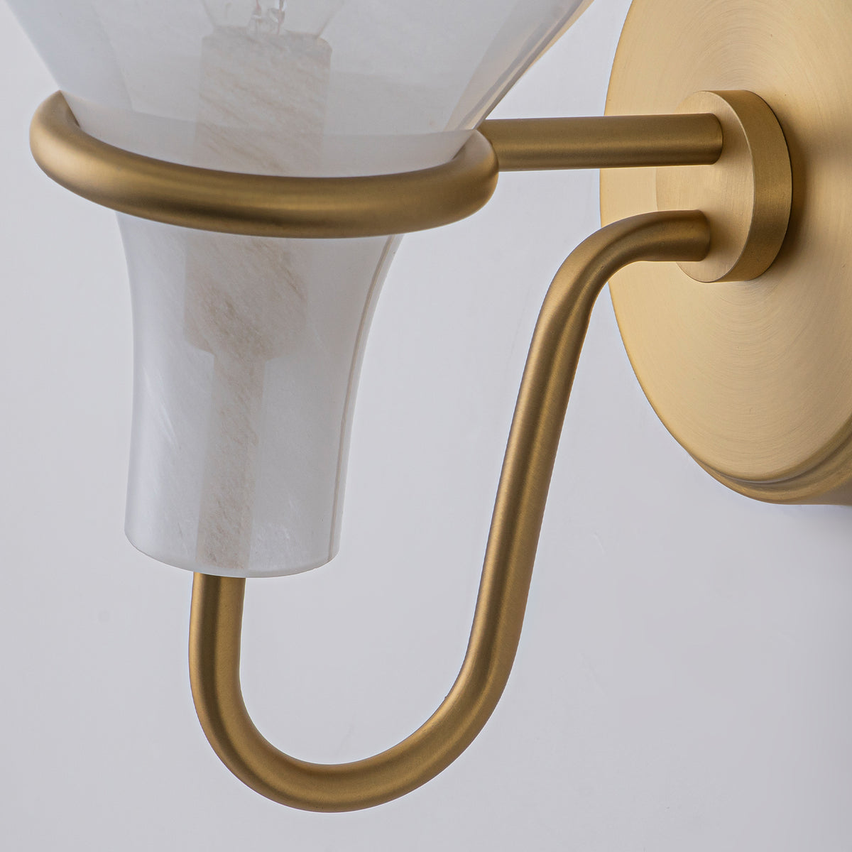 Modern Gold Vanity Light with Clouded Glass Bulb-Vase Shades Bathroom - product image 5 | Zenvolit