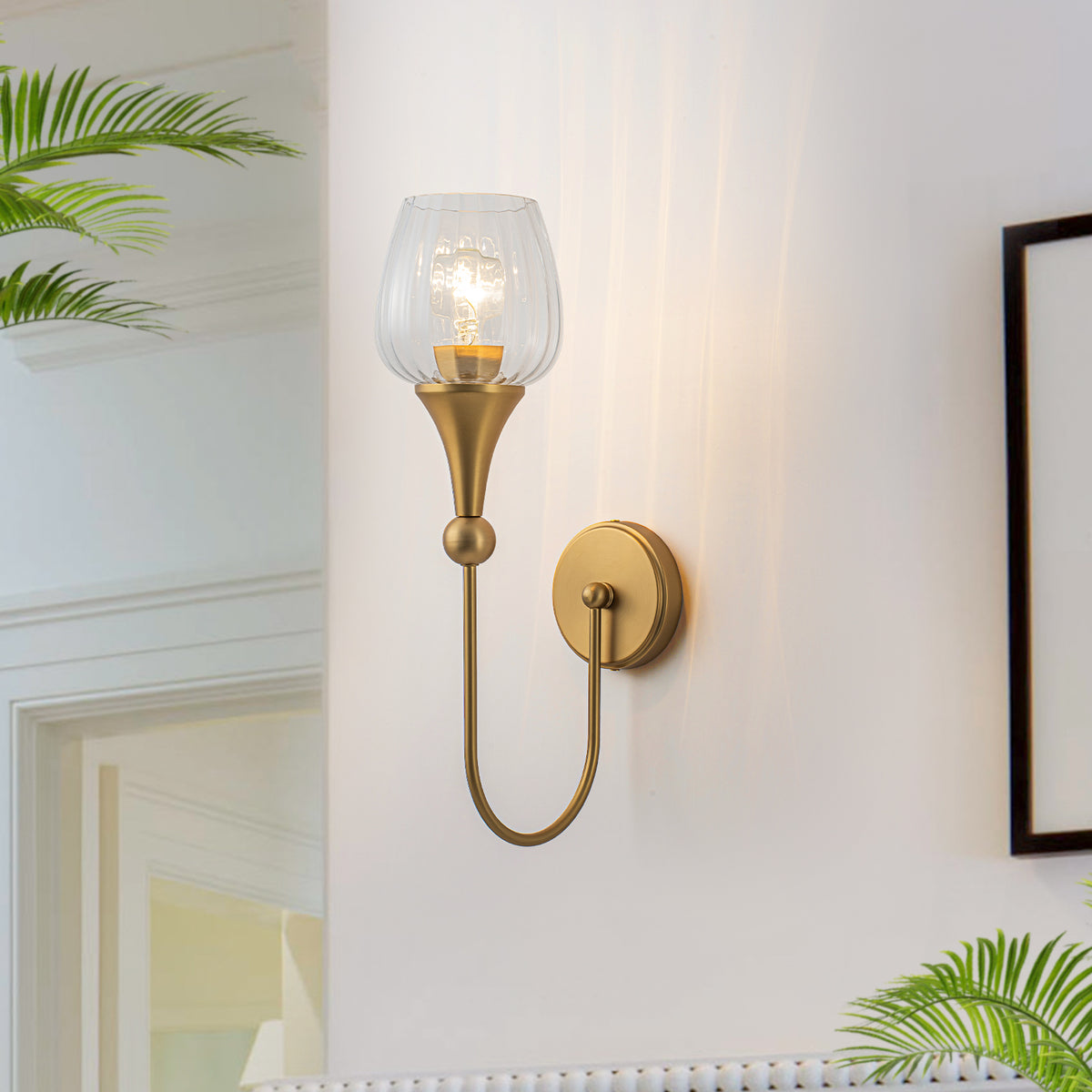 Matte Brass Wall Sconce with Clear Ribbed Glass Shade Living Room - product image 3 | Zenvolit