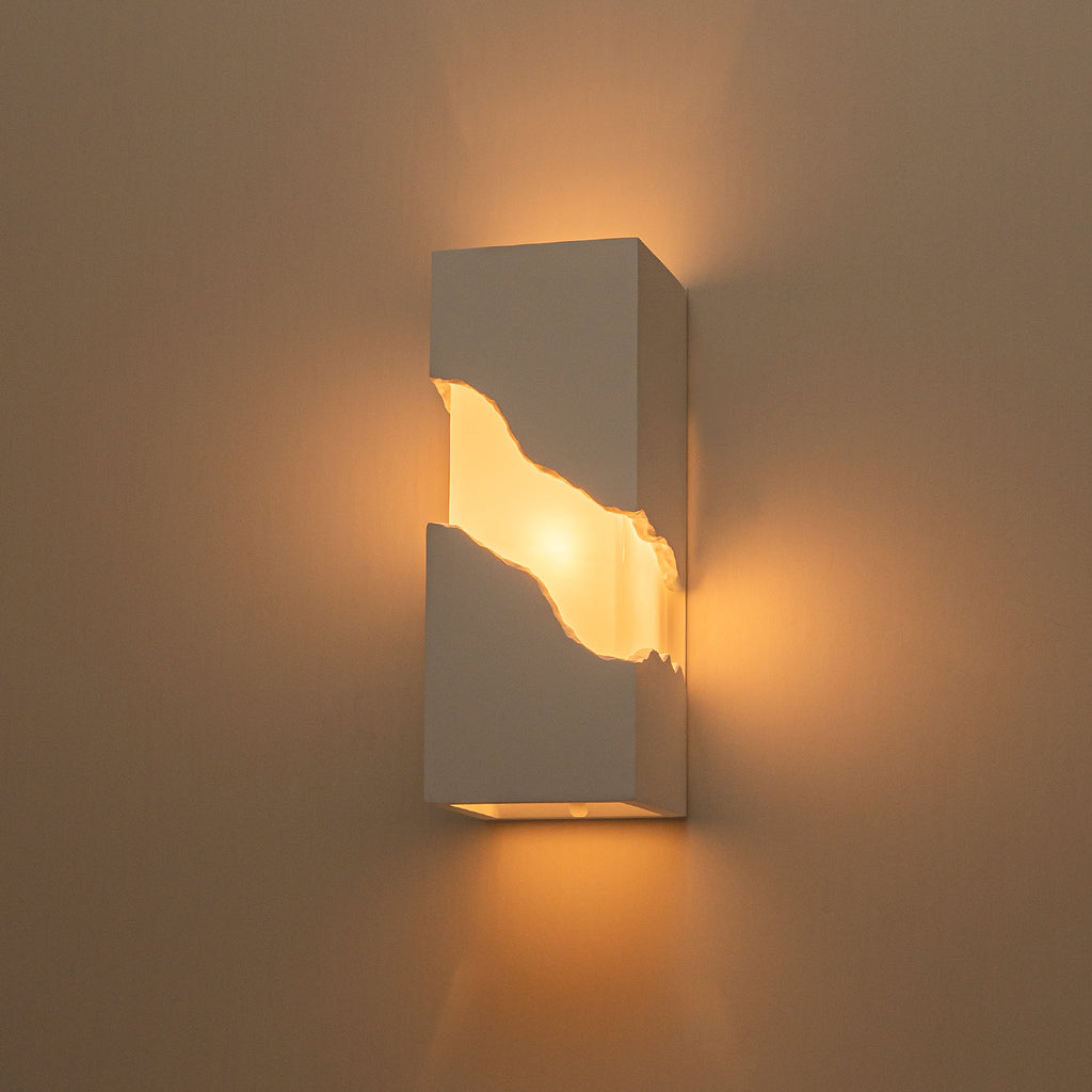 1-Light Modern Split Block Wall Sconce, White Plaster & Acrylic - product image 6 | Zenvolit