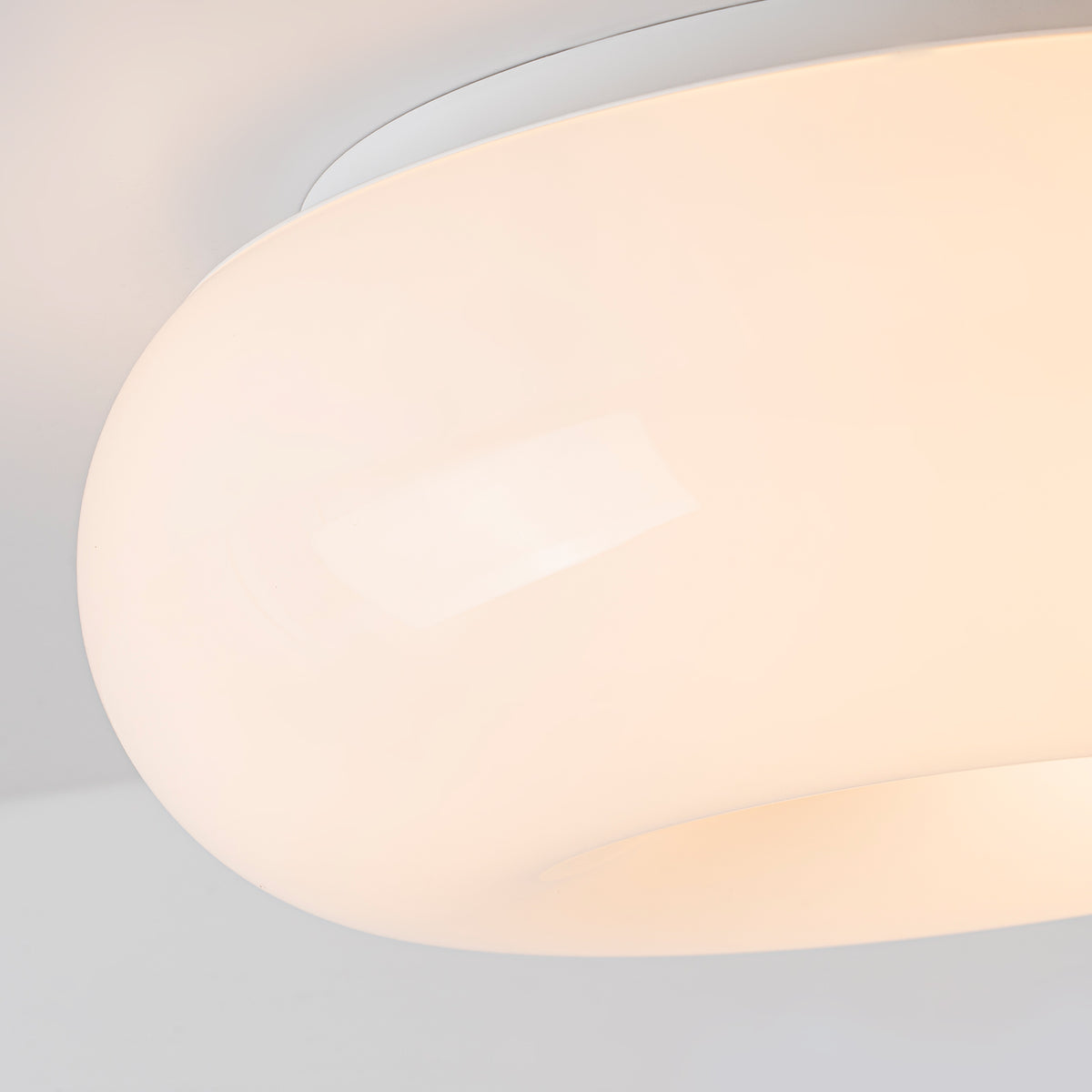 Modern 3Light Flush Mount Ceiling Light Frosted Milk Glass Globe Shade - product image 5 | Zenvolit