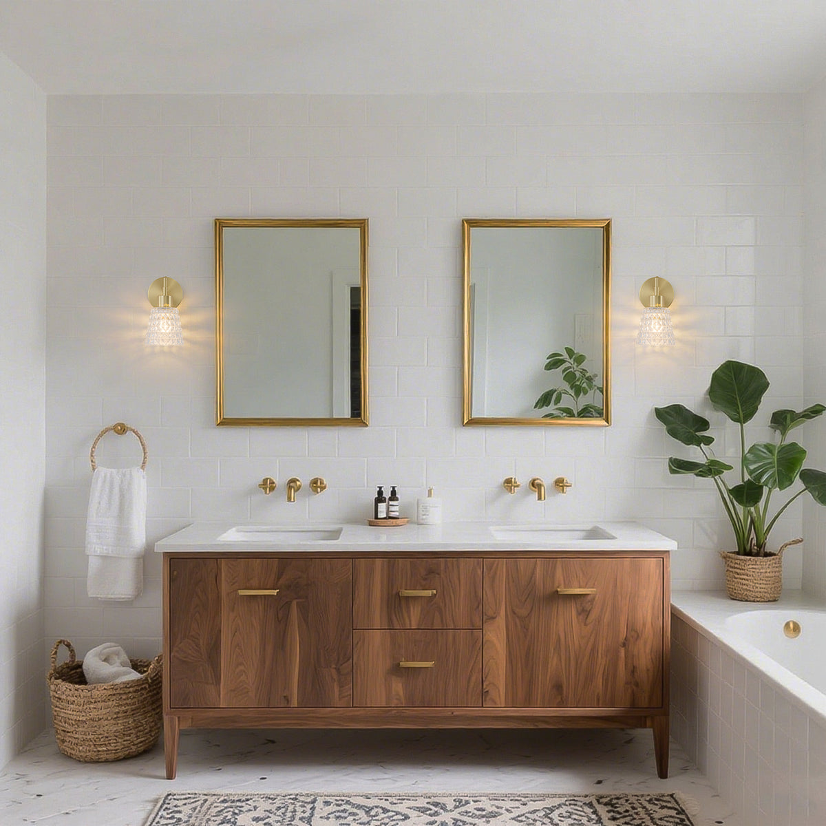 1 Light Gold Vanity Lights Clear Diamond Glass Shades Modern Wall Sconce - product image 4 | Zenvolit