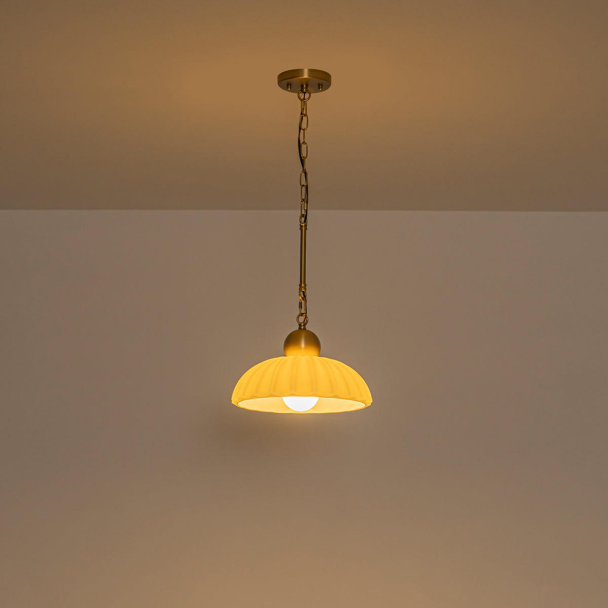 Modern Glass Pendant Lighting Ribbed Dome Shade Kitchen Island Light - product image 4 | Zenvolit