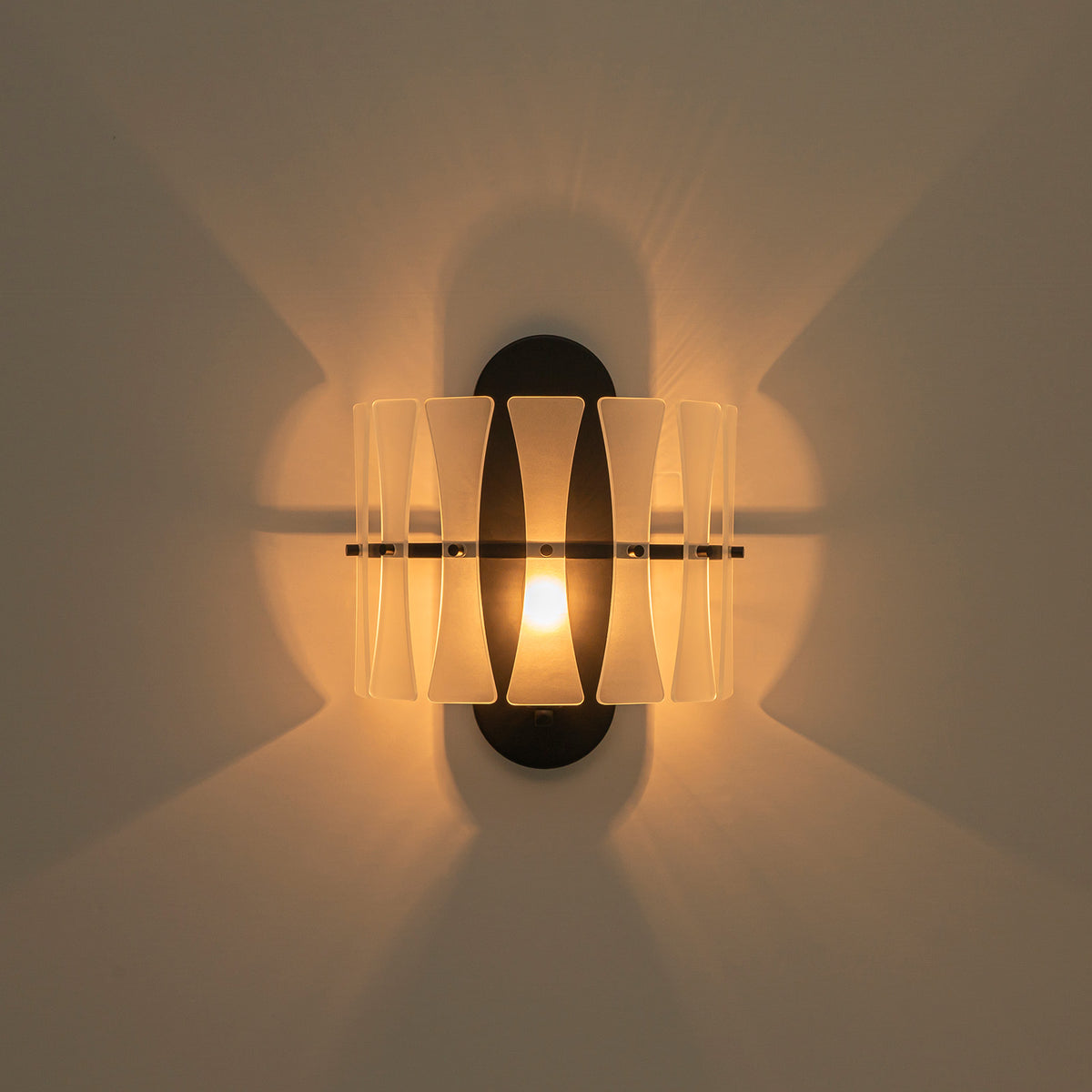 Modern Frosted Glass Wall Sconce Wall Light Bow-Inspired Glass Panels - product image 14 | Zenvolit