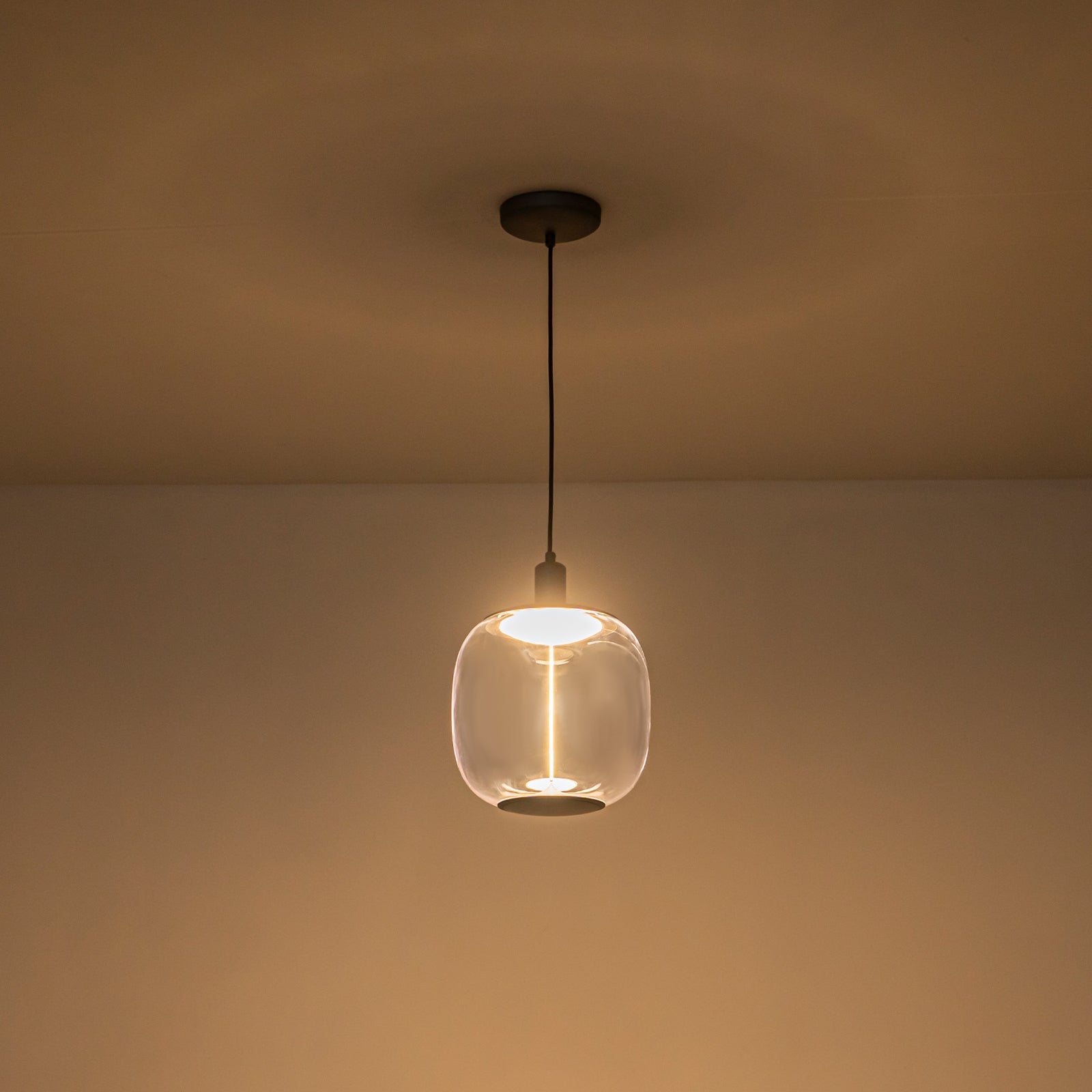 10-Watt 1-Light Modern Dimmable Integrated LED Pendant Light with Drum Shade for Kitchen Island